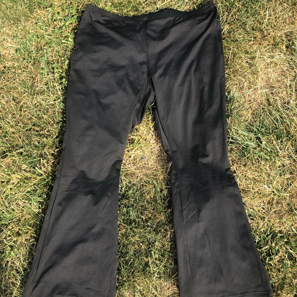 SHEIN Kids Black Flared Pants